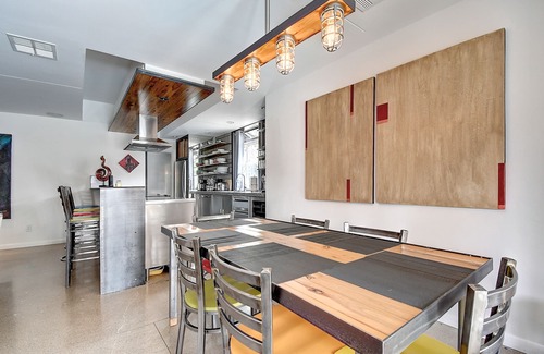 Covey House | Desert Submarine House- Optional Hyperbaric Chamber, Heated Pool, & Hot Tub