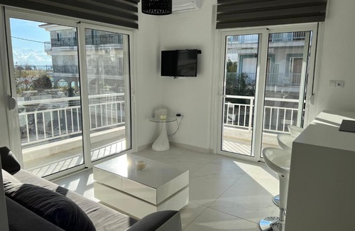 Paralia Dionysiou Apartment | Design Apartman Dionysos