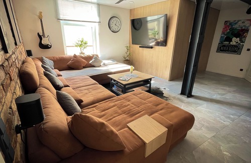 Herford Apartment | Design Loft Herford - Außergewöhnliche Wohnung nur 750m von Innenstadt Entfernt