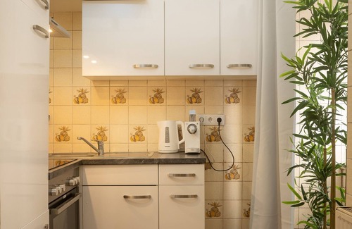 Funfhaus House | Designer Apartments - Near Schönbrunn