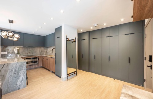 Snowmass Village Apartment | Designer Condo -pool Hot-tub -center of Town