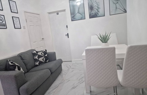 Liverpool City Centre House | Desto Lodge in Liverpool