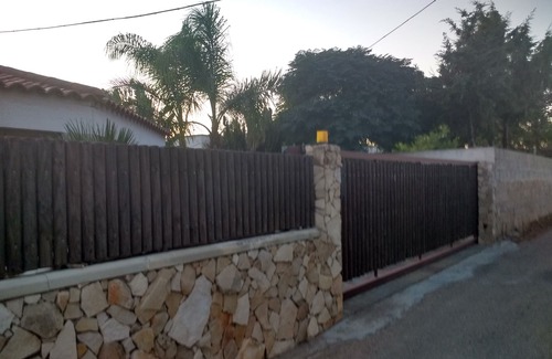 Capilungo Apartment | Detached house Simo only 300 meters from the sea