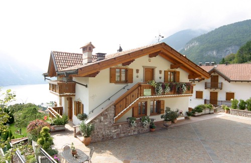Molveno Villa | Detached villa with breathtaking views of the Dolomites and Lake Molveno *