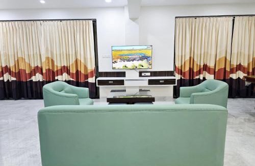 Wai Villa | Detox Valley Villa with Indoor Swimming pool & AC