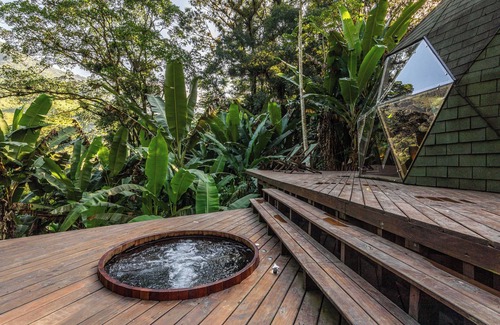 Paraty Cabin | Deva Dome - geodesic, Atlantic forest and waterfall