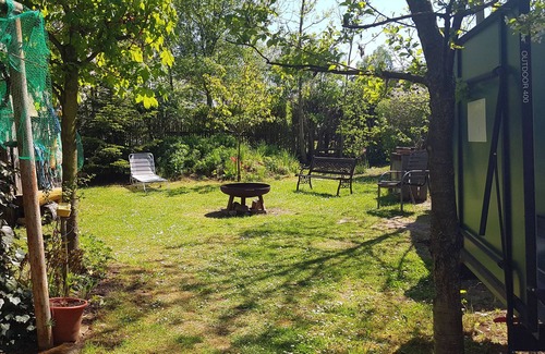 Bischleben Apartment | DG apartment with garden view | allergy-friendly