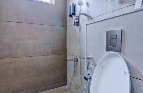 Bengaluru Hotel | Dhruva Inn