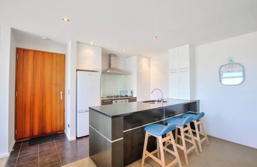 Queenstown City Centre House | Diamond Villa CBD Central Location Garage