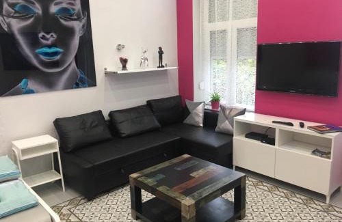 Budavar Apartment | Diana’s Charming Studio at the Buda Castle