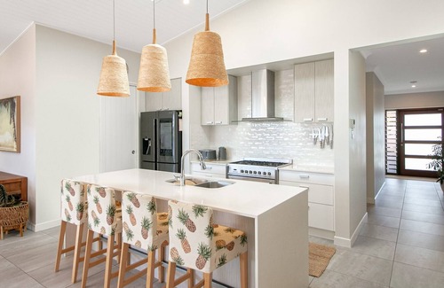 Casuarina Apartment | Dianella Dream - 4BR Pet-Friendly Home with Pool