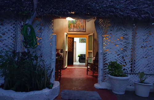 Diani Beach House | Diani Swahili Bungalow
