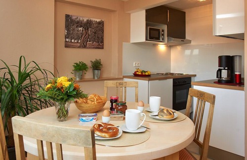 Riedenburg Apartment | Die Ferienwohnung No2 im 1. Obergeschoss mit Blick auf Riedenburg und Rosenburg