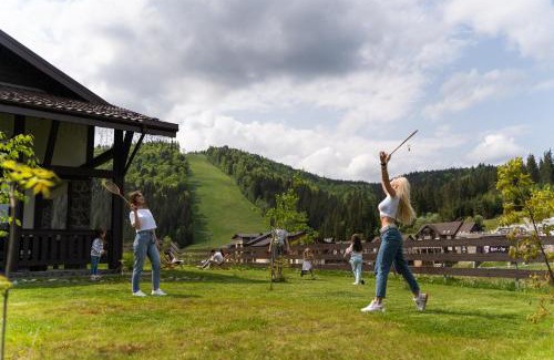 Bukovel Ski Chalet | Die SONNE