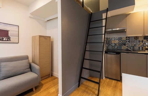 Lyon City Centre Apartment | Dify Bonald - Quai du Rhone