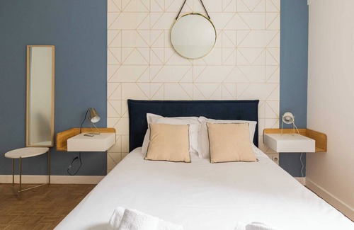 Victor Bach - Saint Louis Apartment | Dify Charme - Bord du Rhone