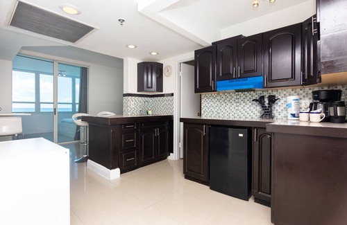 Mid Beach Apartment | Dilo Apartments