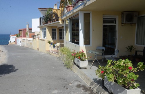 Cabo de las Huertas Apartment | Direct access to natural beaches. Oasis of tranquility.