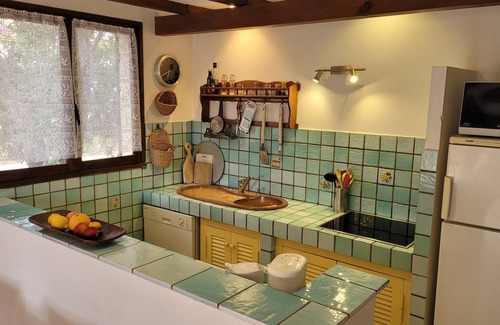 Pinarellu Apartment | direct beach area, large terrace, summer kitchen, high equipment, pizza oven