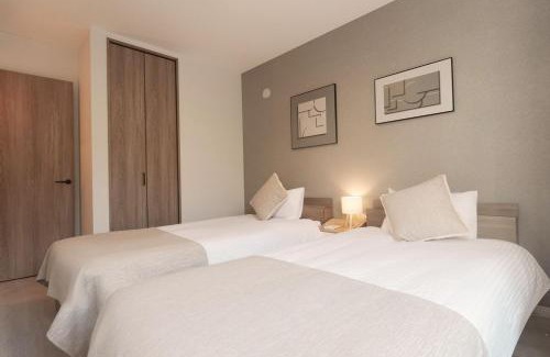 Tennoji Villa | Direct to Namba, Umeda ,Airport! New house!3mins to subway!