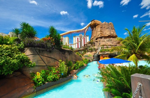 Centro Apartment | DiRoma Fiori com um dia no Acqua park