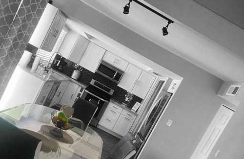 North Mountain House | Discover comfort near Grand Canyon University - 9 min drive