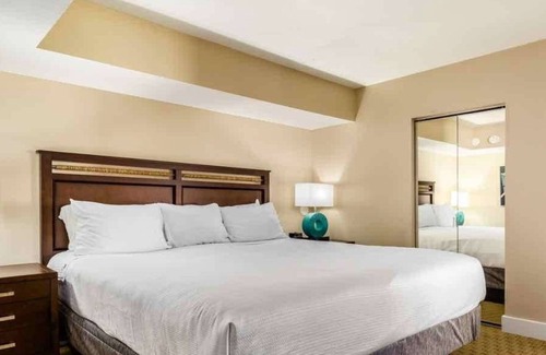 Marathon Resort | Discover Family Fun and Island Adventure at The Hammocks at Marathon-1 Bedroom