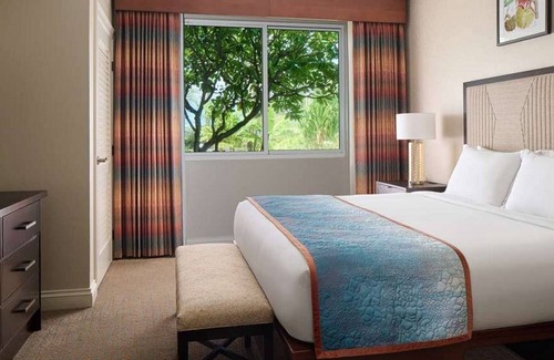 Kamuela Resort | Discover the Ultimate Hawaiian Escape at Kings' Land by Hilton- 1 Bd. Premier