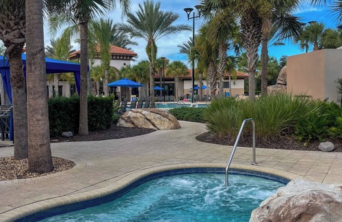 Sunridge Woods Villa | Disney Area Luxury Villa · Private Heated Pool, Jacuzzi & Spa · Solterra Resort