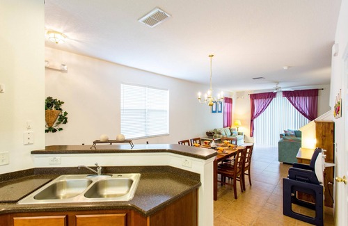 Crestwynd Bay House | Disney townhome 3 bdrm 2.5 bath- Unit17 Crestwynd