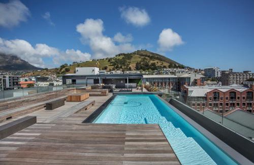 Cape Town City Centre Apartment | Docklands Deluxe One Bedroom Apartments by ITC Hospitality