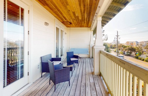 Seagrove Beach Condo | Dog-friendly condo with balcony, washer/dryer, pool - near the beach
