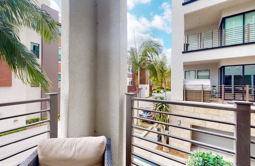 Serra Mesa Condo | Dog-friendly condo with office - pool, hot tub, and fitness center