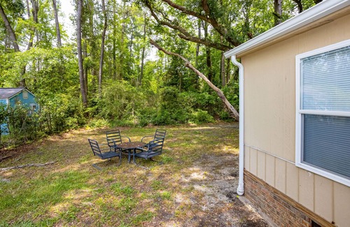Shallotte House | Dog-friendly home in a prime location with a yard, patio, washer/dryer, and AC