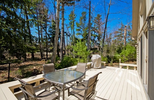 Glen Arbor House | Dog-friendly home near the lake with a deck, fireplace, washer/dryer