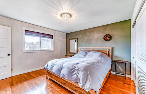McKinleyville House | Dog-Friendly Home w/ a Large Yard, Free WiFi, Washer/Dryer, & Pool Table