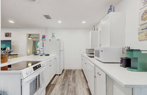 Sanibel House | Dog friendly house with private pool, bikes for guest use, and internet