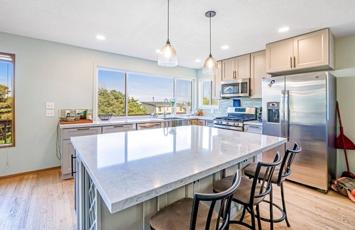 Cape Meares Apartment | Dog-friendly, oceanview home - one block to beach