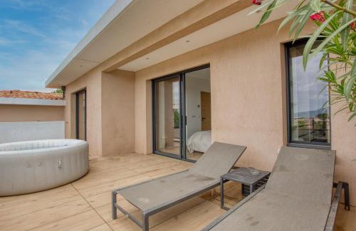 Frejus House | Dolce Vita