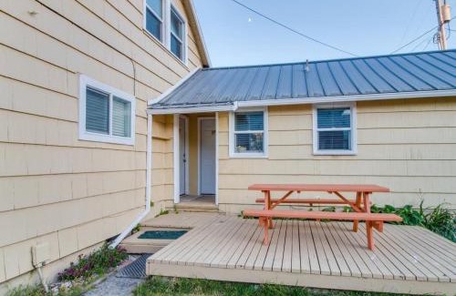 Rockaway Beach House | Dolphin 2