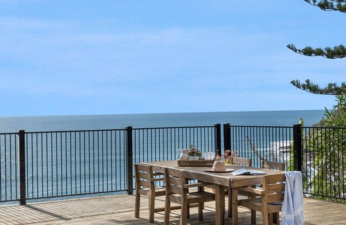 Whale Beach House | DOLPHIN BAY OCEANFRONT by Palm Beach Holiday Rentals