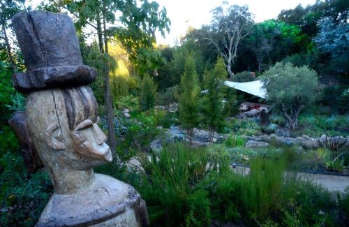 Porticcio Villa | Domain U Tempu Persu landscaped parc mini zoo