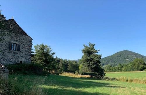 Saint-Hostien House | Domaine Au Vert Gna !