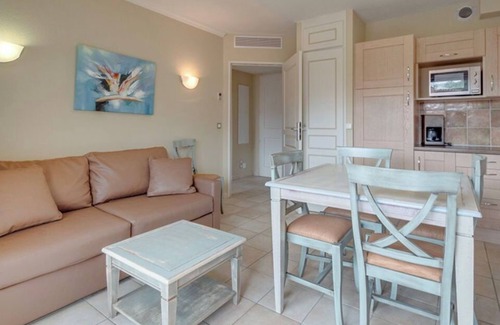 Tourrettes Apartment | Domaine de Camiole 3P6B