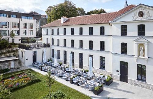 Issy-les-Moulineaux Hotel | Domaine de la Reine Margot Paris-Issy - MGallery Collection