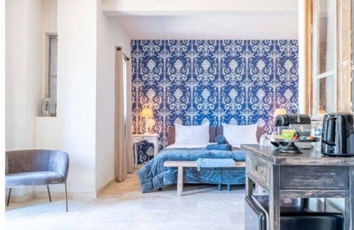 Menerbes Villa | Domaine de Valmenon Comfortable holiday residence