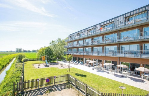 Roz-sur-Couesnon Apartment | Domaine du Mont 2P4 view
