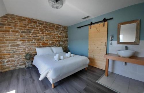 Courlaoux Hotel | Domaine du moulin de Jeanne