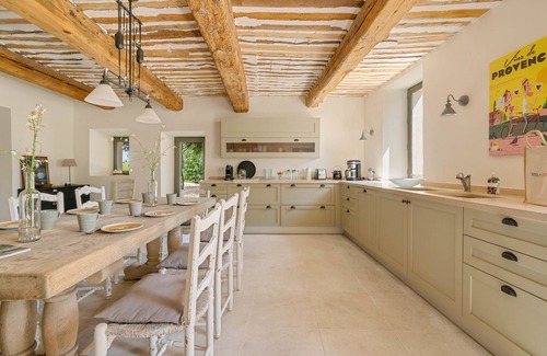 Saint-Saturnin-les-Apt House | Domaine des 3 Fontaines