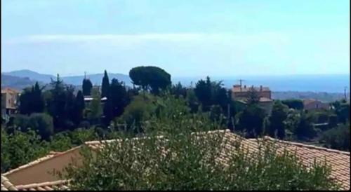 Saint-Laurent-du-Var Apartment | DOMAINE LOU BEL AZUR - Charmant